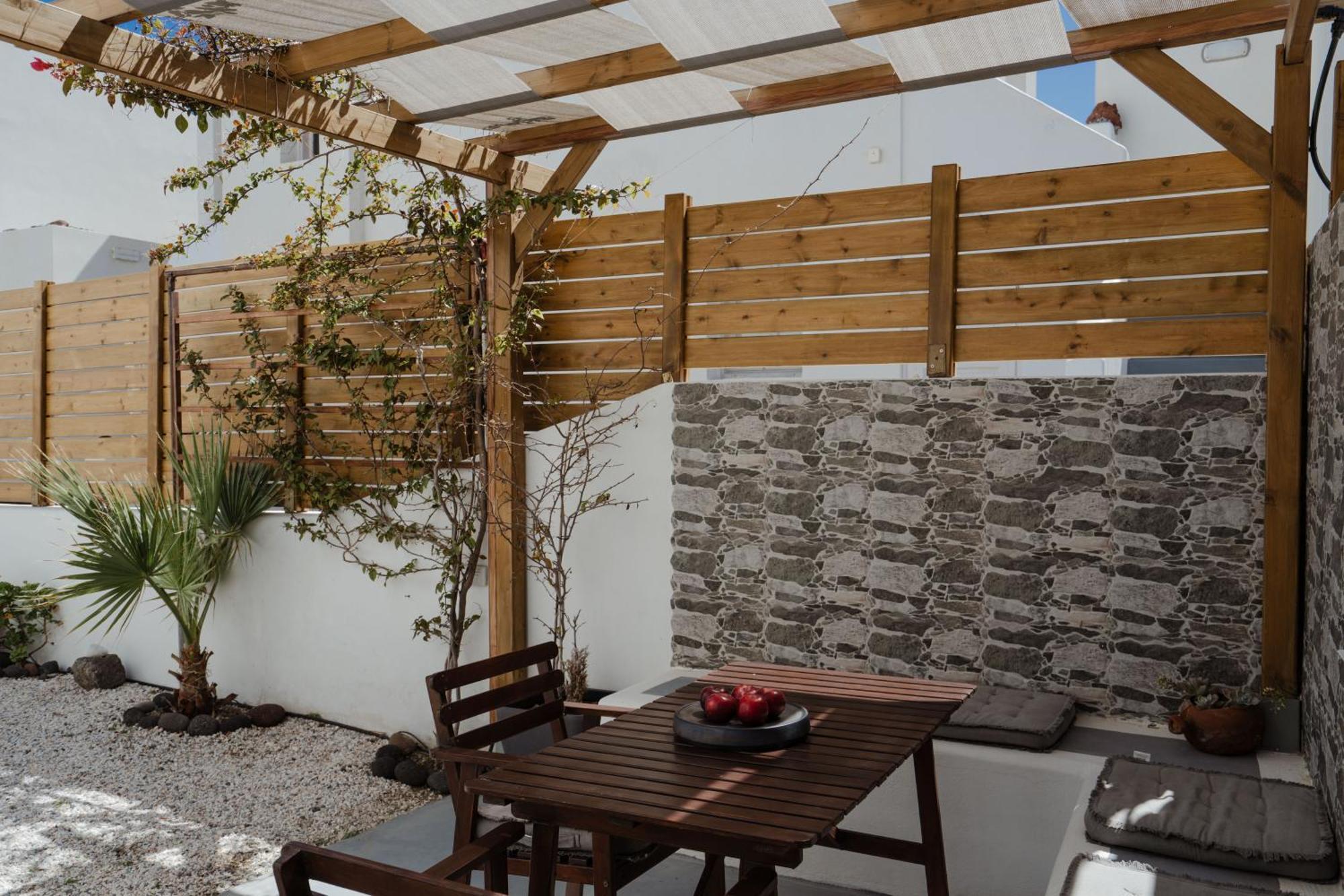 The Vine Suites Vourvoúlos Eksteriør billede